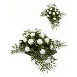 Květinové aranžmá kříž bílé karafiáty